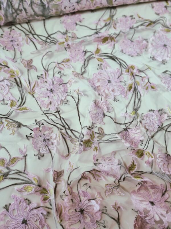 Tesatura dantela premium cu broderie, pe suport de tulle - design floral, Roz / Verde / Ivoire