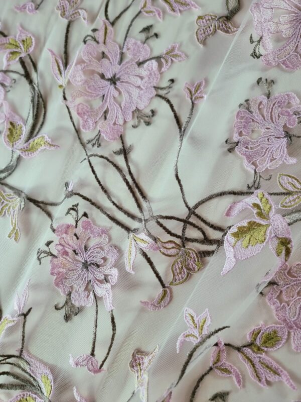 Tesatura dantela premium cu broderie, pe suport de tulle - design floral, Roz / Verde / Ivoire - imagine 5