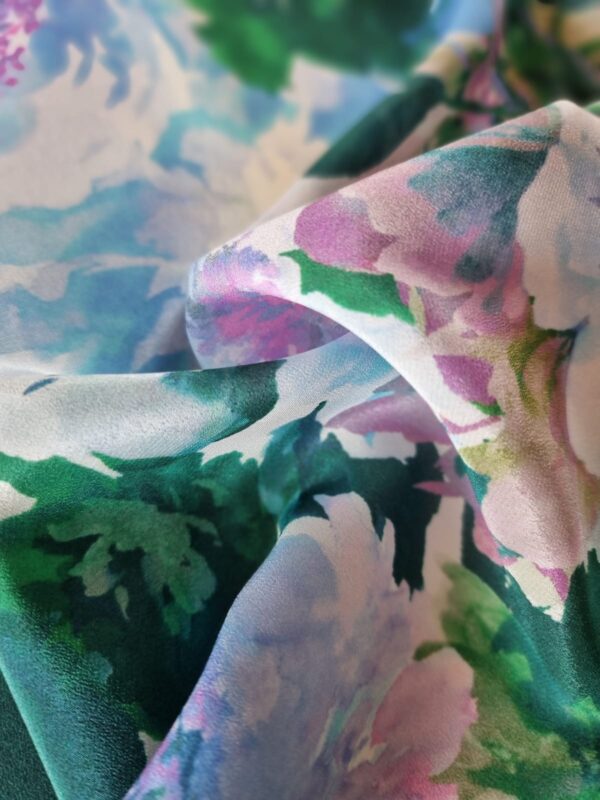 Tesatura crepe de Chine din matase naturala - design floral,  Albastru, Roz, Verde, Lila - imagine 5