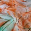 Tesatura Organza din matase naturala Imprimată cu lalele portocalii pe fond verde-ivoire - imagine 7