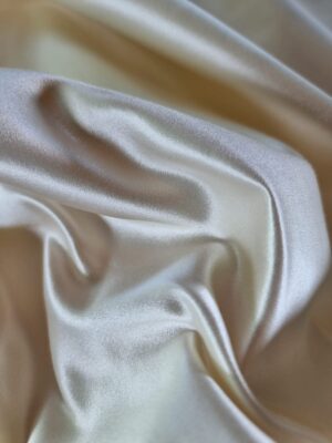 Tesatura tip tafta duchesse uni plin din matase naturala, Ivoire