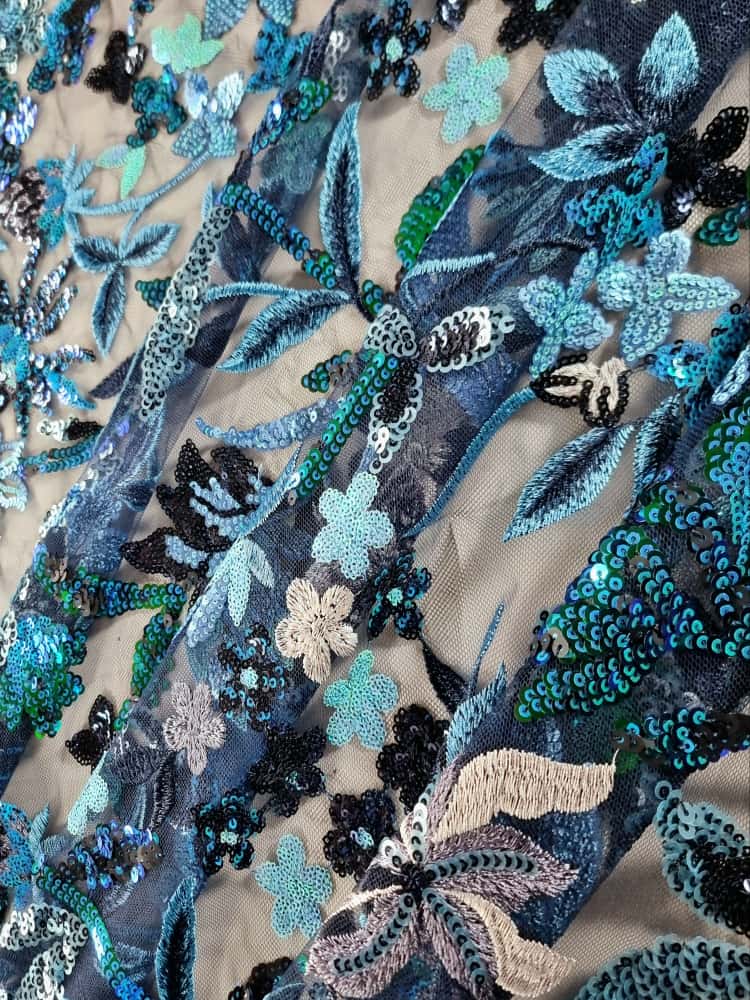 Broderie cu paiete pe suport de tulle Bleumarin usor elastica , brodata cu flori in nuanțe de albastru - imagine 7