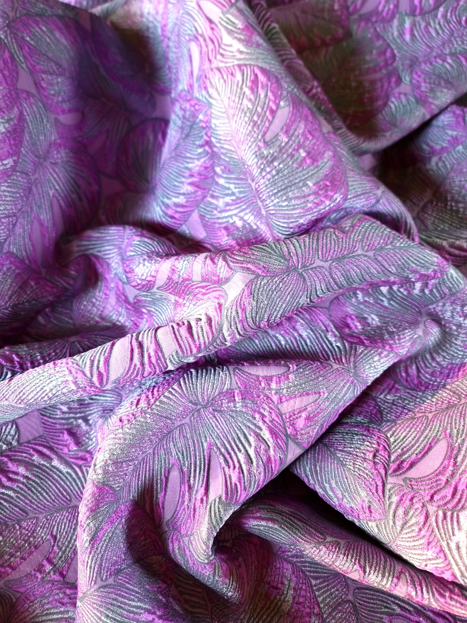 Tesatura Jacquard - model cu frunze usor reliefate, Mov-Lila - imagine 9