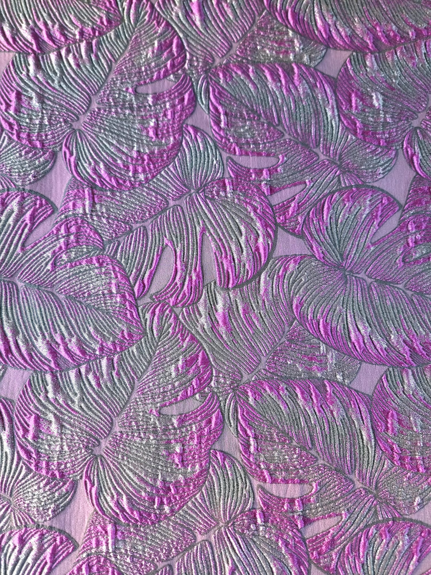Tesatura Jacquard - model cu frunze usor reliefate, Mov-Lila - imagine 8