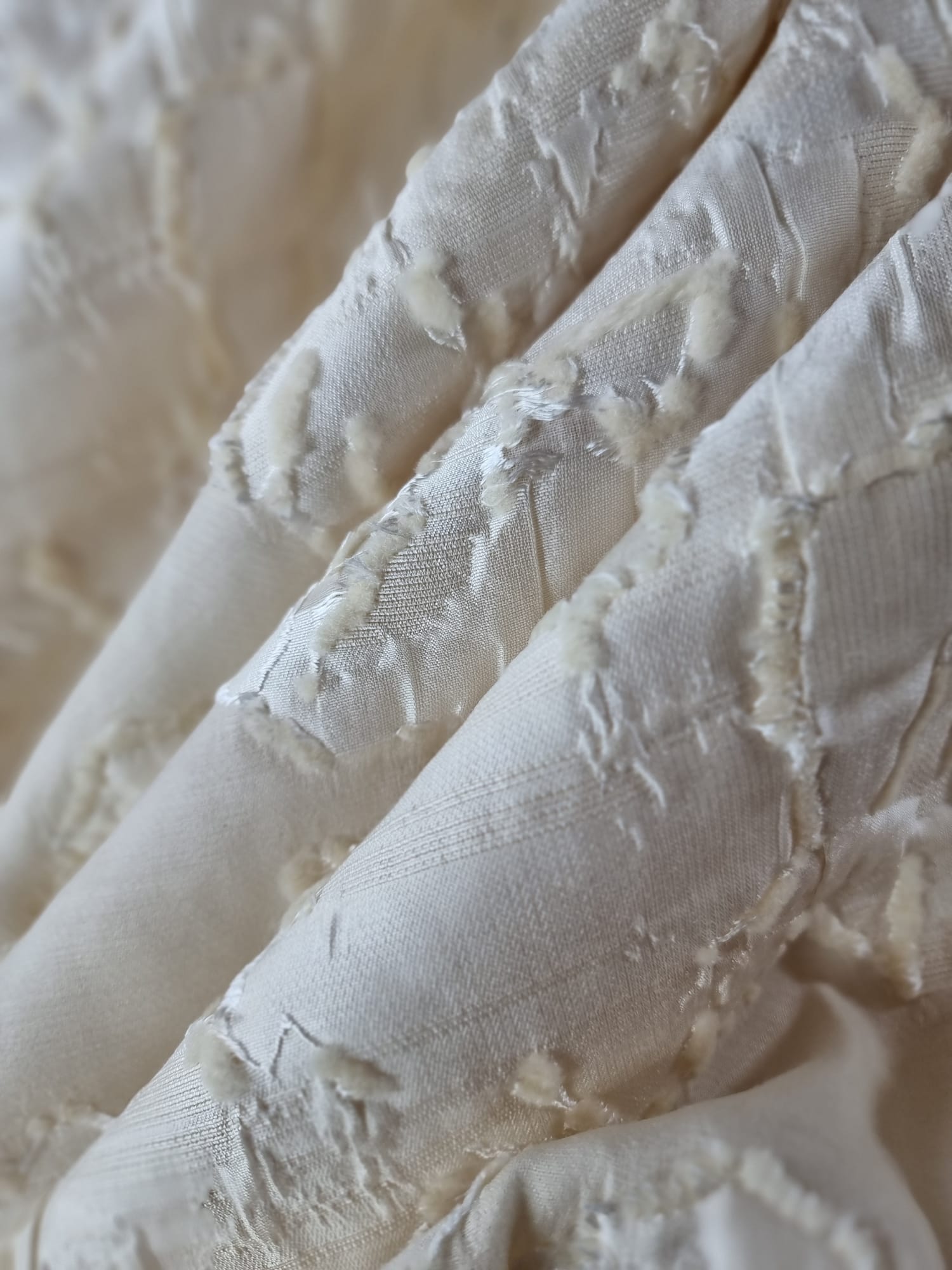 Tesatura Jacquard cu matase naturala - design abstract 3D, Ivoire - imagine 2