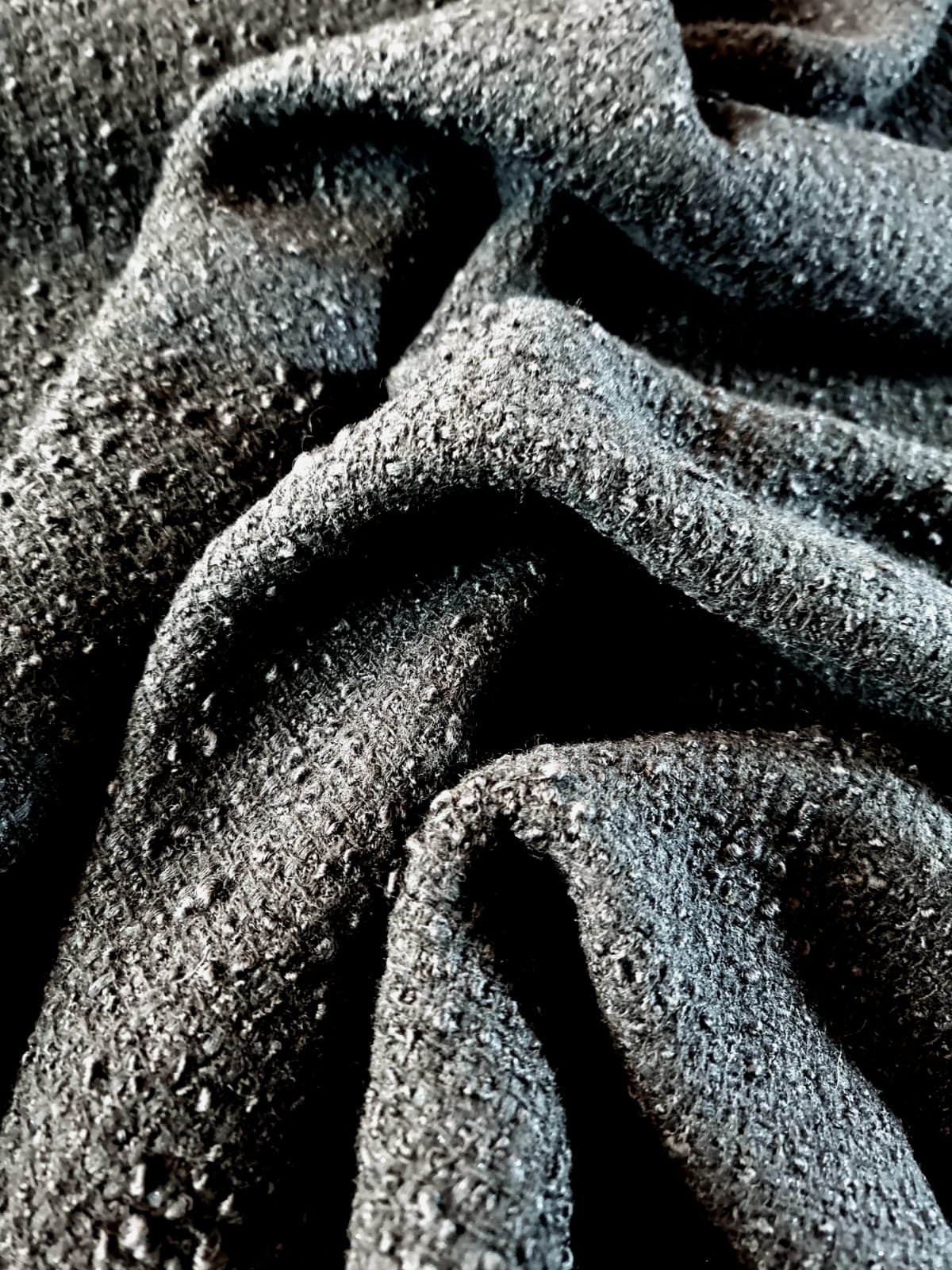 Stofa buclé din lână - design uni, Negru intens - imagine 8