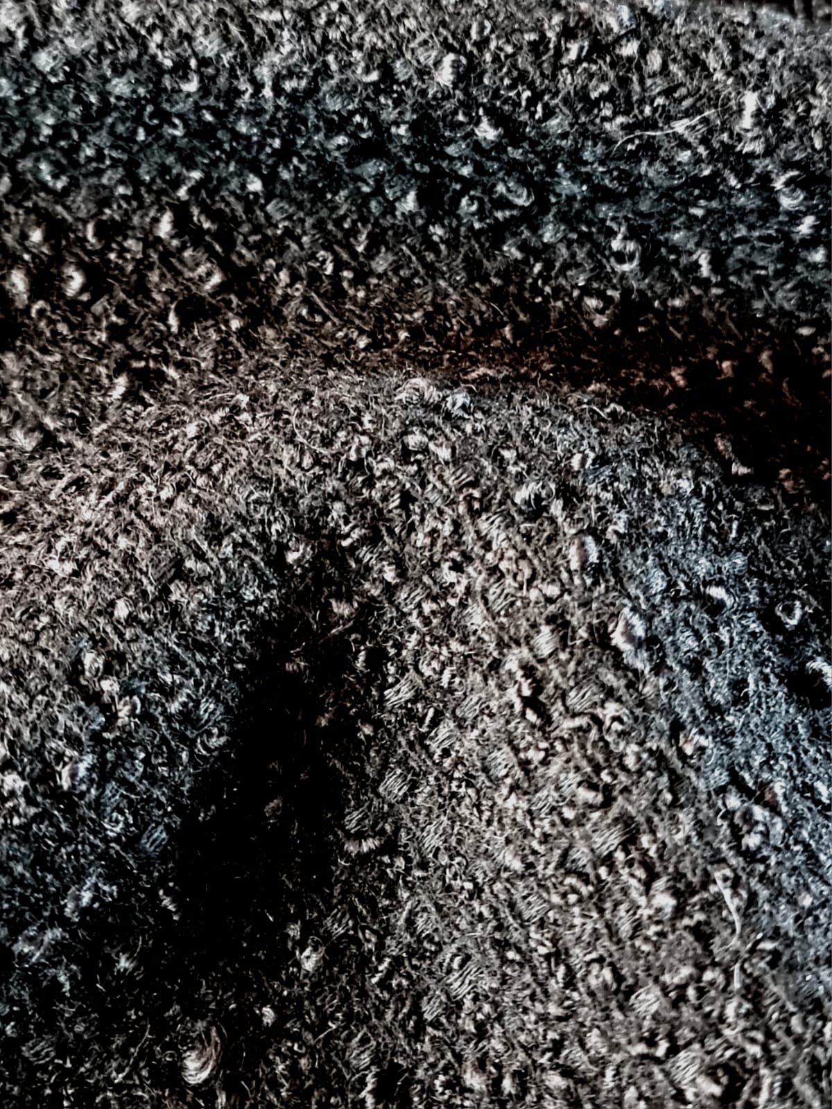 Stofa buclé din lână - design uni, Negru intens - imagine 3