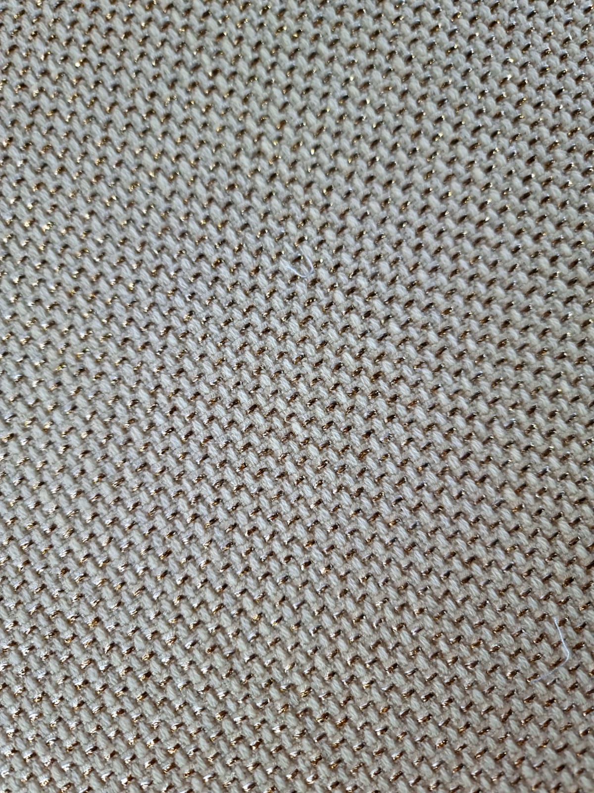 Stofa structurata cu insertii de fir lurex - design fantezie - Bej deschis, Auriu - imagine 4