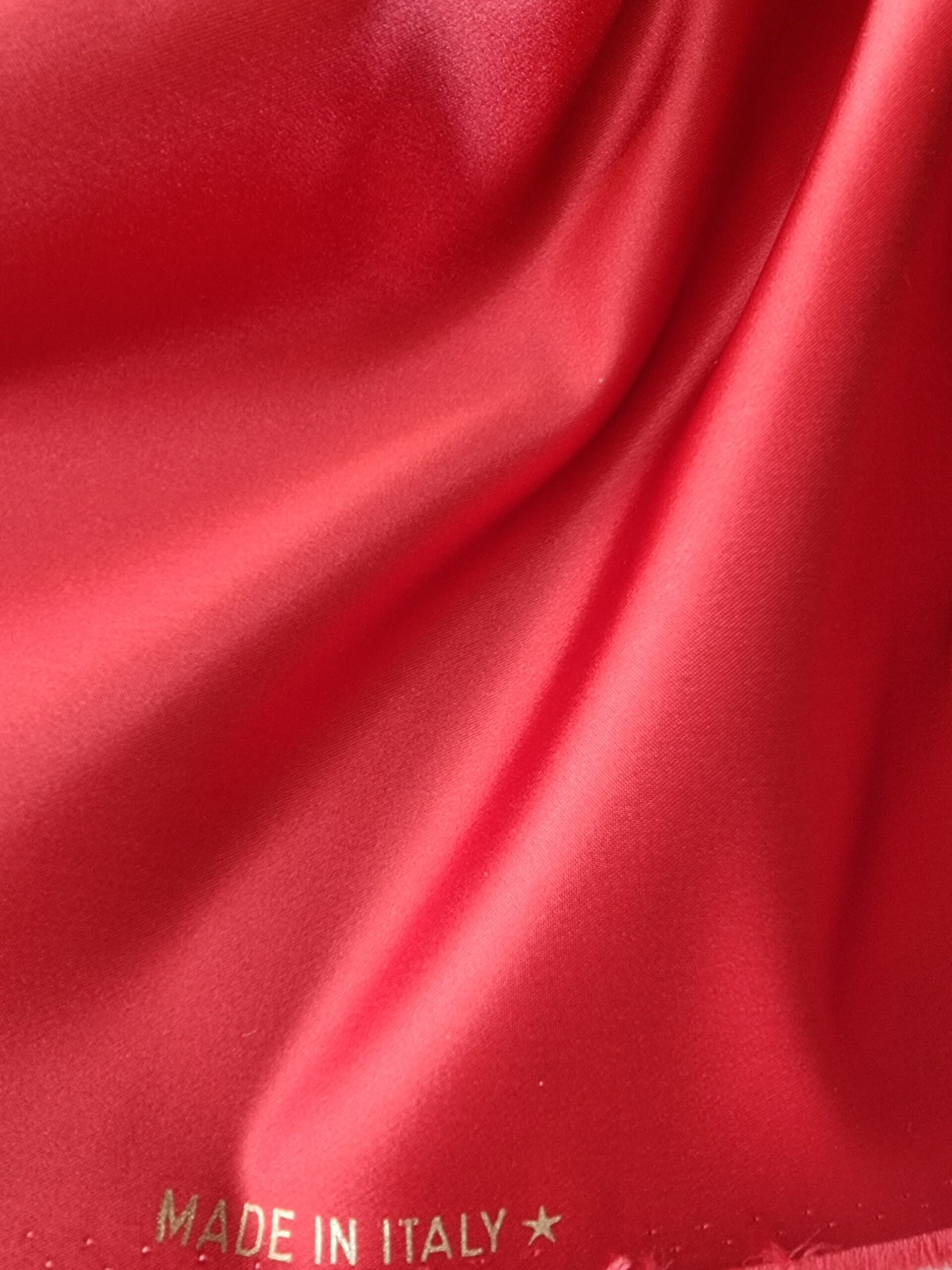 Tafta tip duchesse - design satinat uni, Roșu aprins - imagine 2