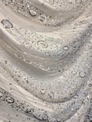 Tesatura brodata cu perle - paiete și mărgele,  Alb/Argintiu