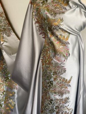 Tesatura crepe jacquard - tip panou cu bordura, Gri - Argintiu