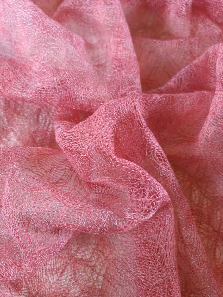 Dantela fina - design floral discret, Roz