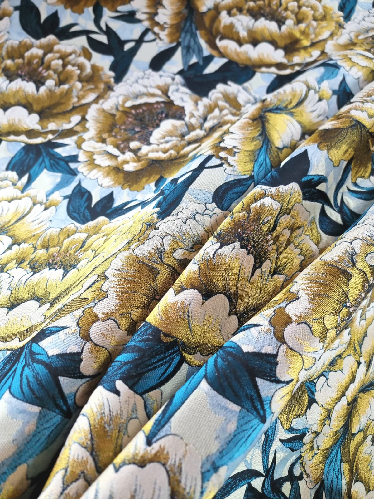 Tesatura Brocart premium cu insertii de fir lurex - design floral, Galben - mustar, Albastru - petrol - imagine 2