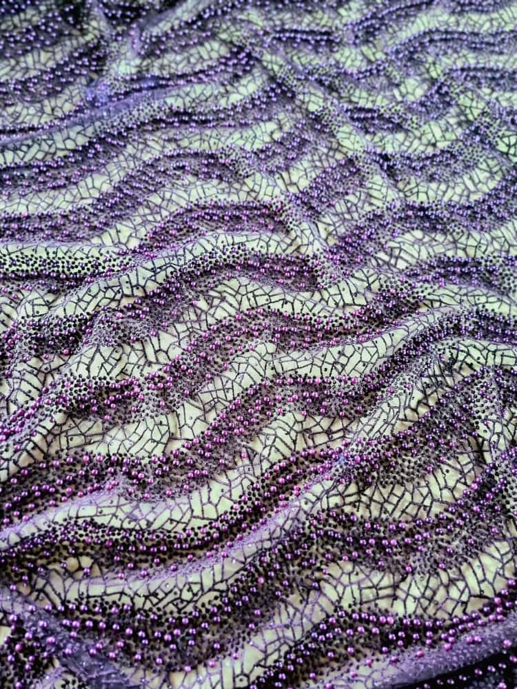 Tesatura brodata cu perle si strasuri - borduri finite, Mov - imagine 11