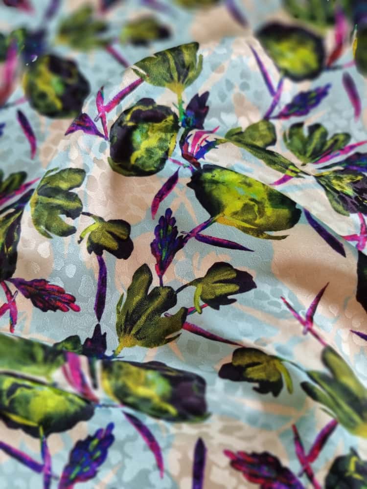 Tesatura Jacquard din matase naturală cu flori stilizate, Verde / Turcoaz / Ivoire - imagine 6