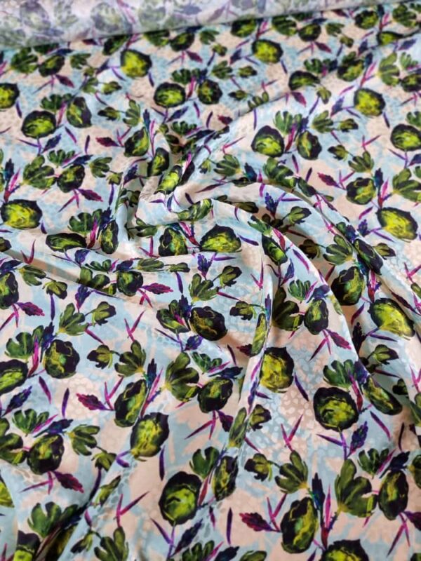 Tesatura Jacquard din matase naturală cu flori stilizate, Verde / Turcoaz / Ivoire