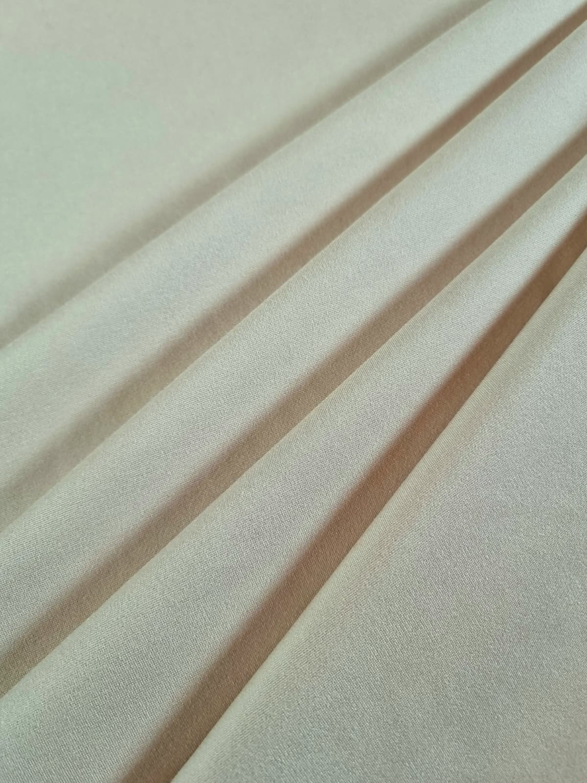 Tesatura Jerse din fibre naturale- tinuta plina , design uni, Bej deschis - imagine 3