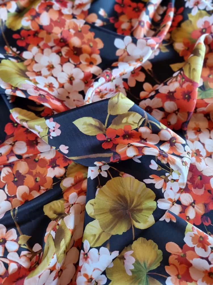 Tesatura din matase naturala - Imprimeu floral, Orange / Roz / Verde / Negru - imagine 10