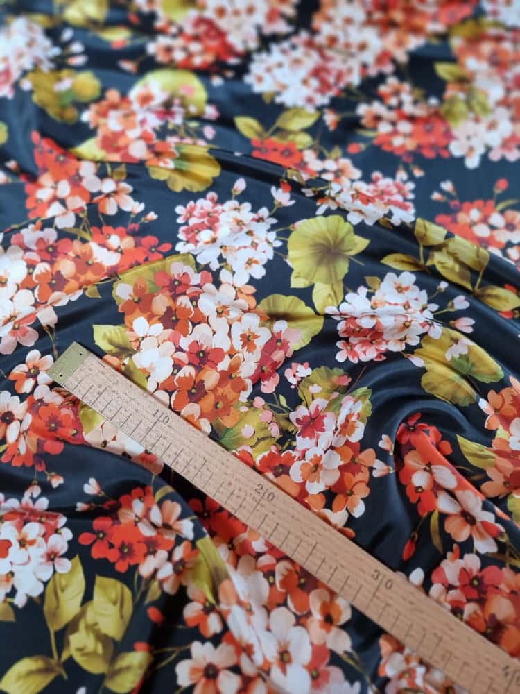 Tesatura din matase naturala - Imprimeu floral, Orange / Roz / Verde / Negru - imagine 3