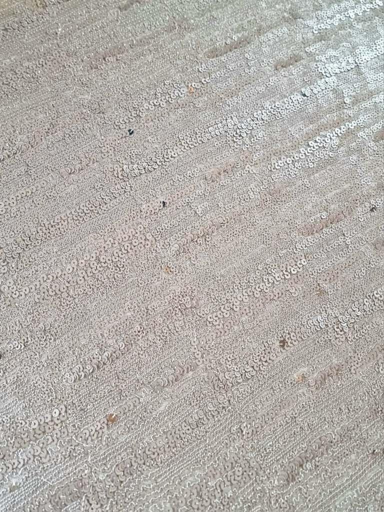 Tesatura brodata cu paiete pe suport de tulle elastic, Crem - imagine 7