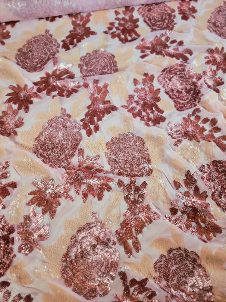 Tesatura cu paiete aplicate pe suport de tulle fin roz pal - floral, Cupru / Ivoire / Roz - imagine 7