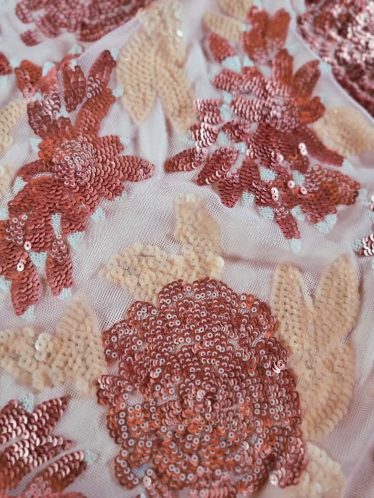 Tesatura cu paiete aplicate pe suport de tulle fin roz pal - floral, Cupru / Ivoire / Roz - imagine 9