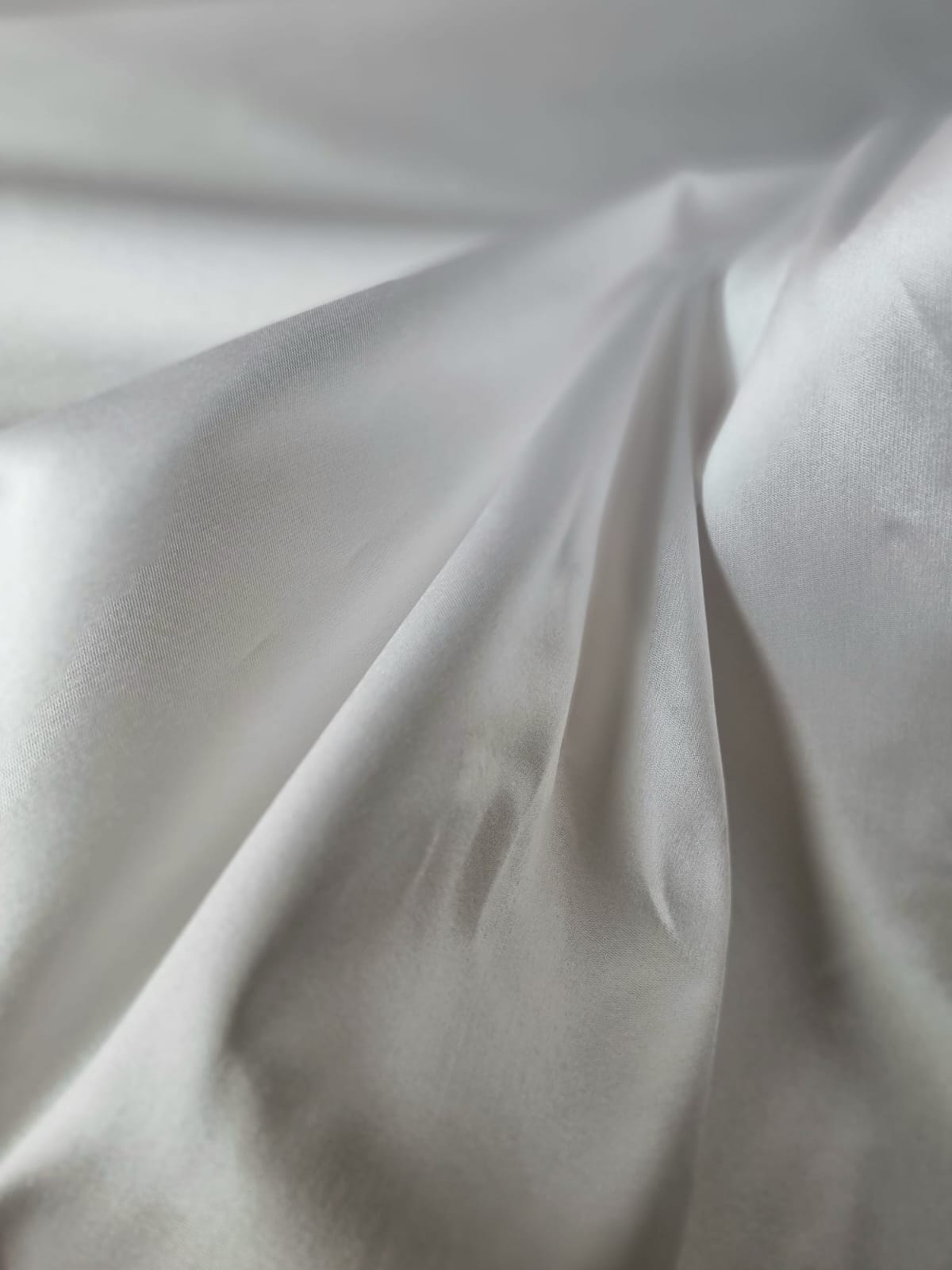 Tafta cu matase naturala - design uni, Alb optic - imagine 3