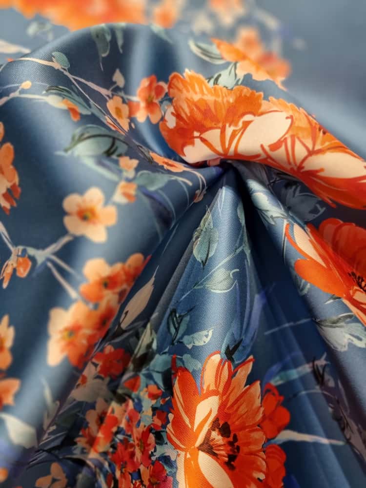 Tesatura twill din matase naturala - tip mikado Imprimată cu flori portocalii pe fond albastru petrol - imagine 10