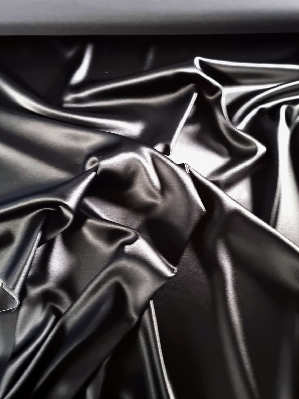 Tesatura crepe de chine din matase naturala - design uni double face, Negru intens - imagine 5