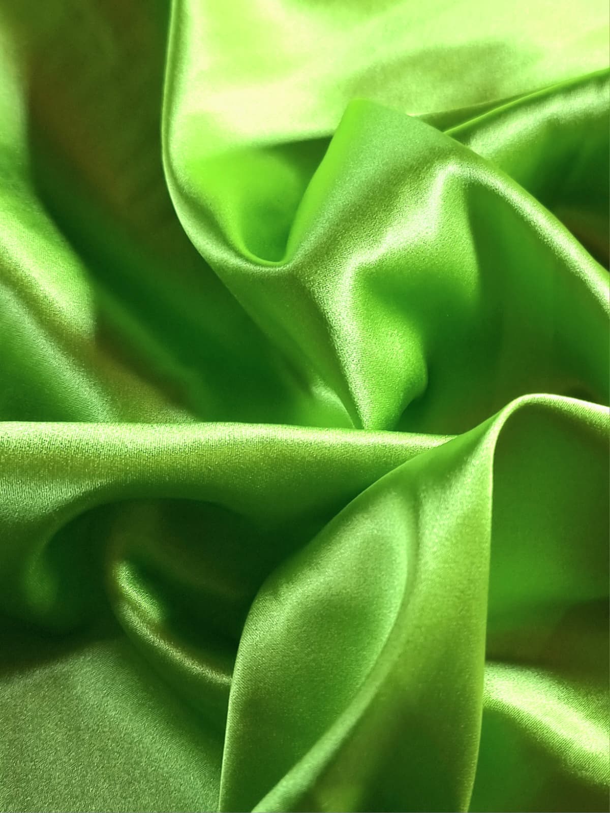 Tesatura crepe de chine din matase naturala - design uni double face, Verde Kiwi - imagine 5