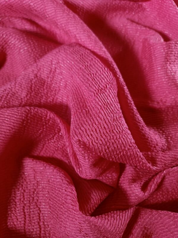 Tesatura din matase naturala – Jacquard cu efect plisat, Cyclamen Trandafiriu
