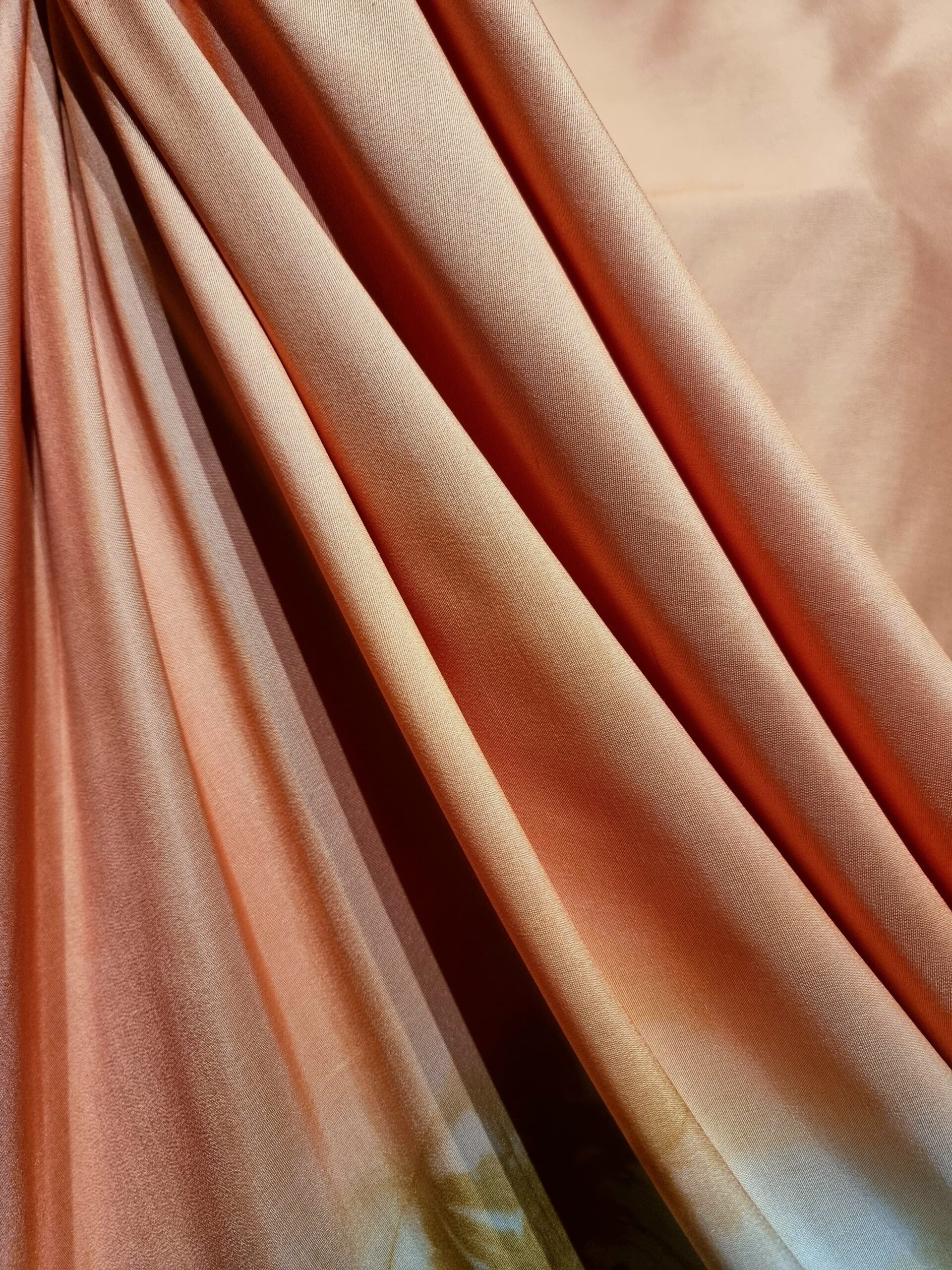 Tesatura shantung din matase naturala - design triple fusion, Portocaliu / Crem / Kaki - imagine 2