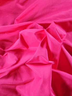 Tafta tip faille - design uni , Cyclamen aprins