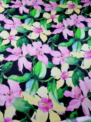 Tesatura tafta din matase naturala - tip mikado cu flori mari Roz / Galben pe fond Negru