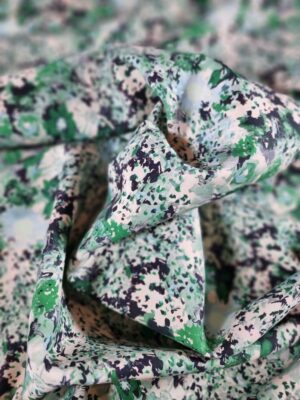 Tesatura tip tercot din Bumbac cu imprimeu de flori mici Bleu si Verde inchis