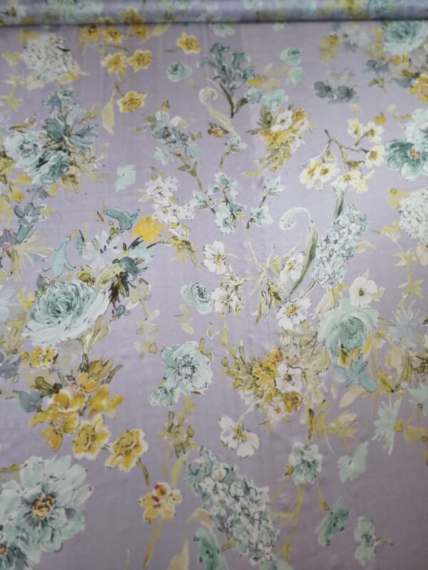 Voal din matase naturala – Imprimeu floral in culori pastel, Galben-pai/Vernil/Gri pearl