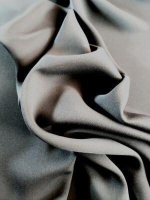 Tesatura tip Georgette din matase naturala - design uni, Negru