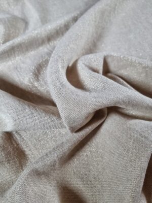 Tesatura din matase naturala cu insertii discrete de fir lame, Bej / Auriu patinat