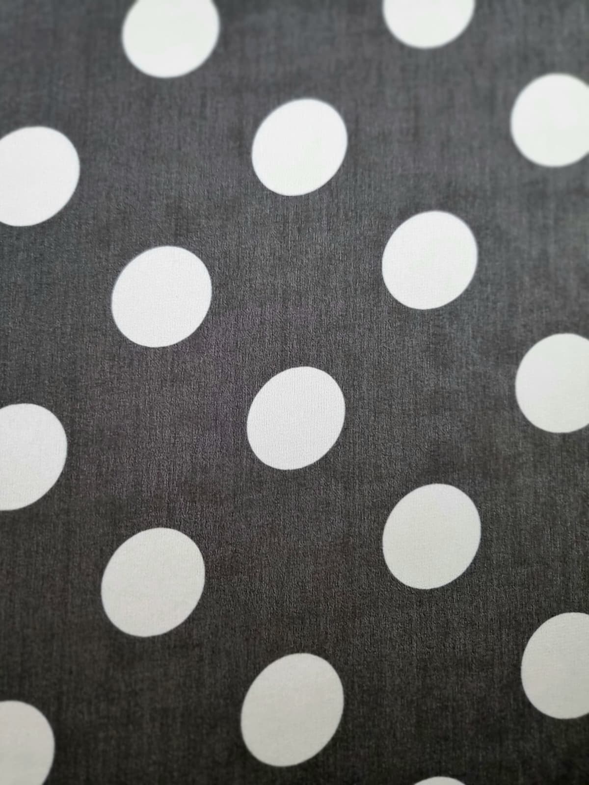 Voal Georgette matase naturala - design cu buline albe pe fond negru - imagine 7