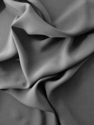 Țesătură crepe uni, matase naturală – dublu crepe, cu față dublă, mat/satinat, negru