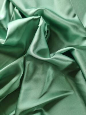 Țesătură crepe de chine, din mătase naturală, cu 5% elastan, dublu face satinat/mat, vernil